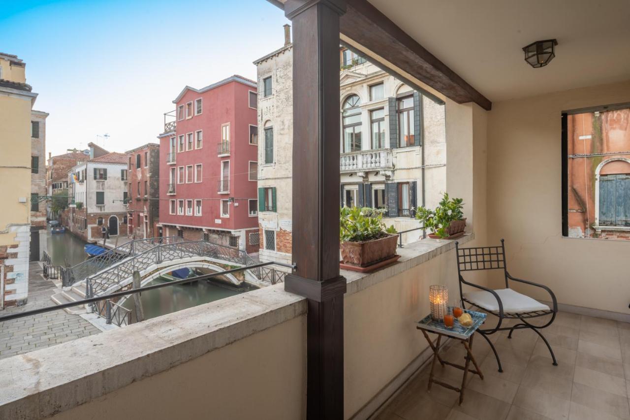 Appartement Garden Mansion With Private Mooring R&R à Venise Extérieur photo